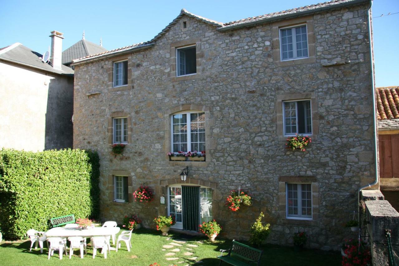 Chambres D'Hotes Lou Jassou Lapanouse-de-Cernon Exterior foto